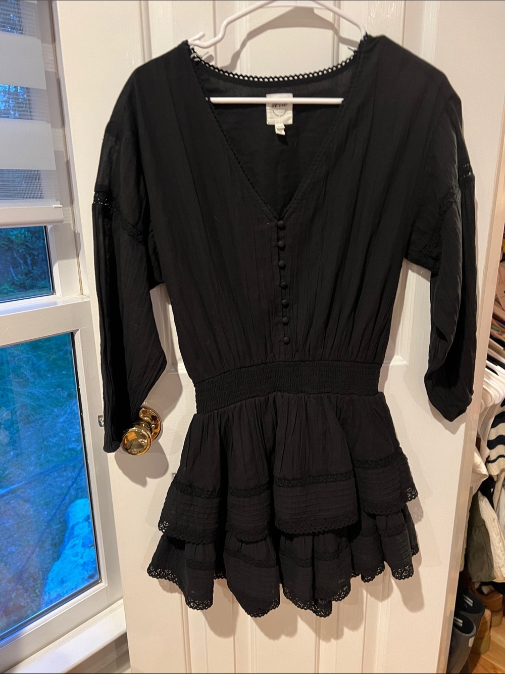 aerie Black V-Neck Tiered Peplum Button-Front Top